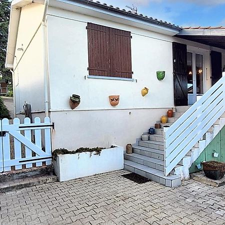 Maison Paisible A Veyras Avec Piscine Privee Et Vue Montagne Kültér fotó