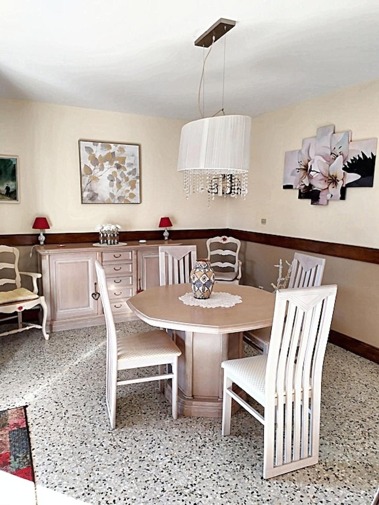 Maison Paisible A Veyras Avec Piscine Privee Et Vue Montagne Kültér fotó